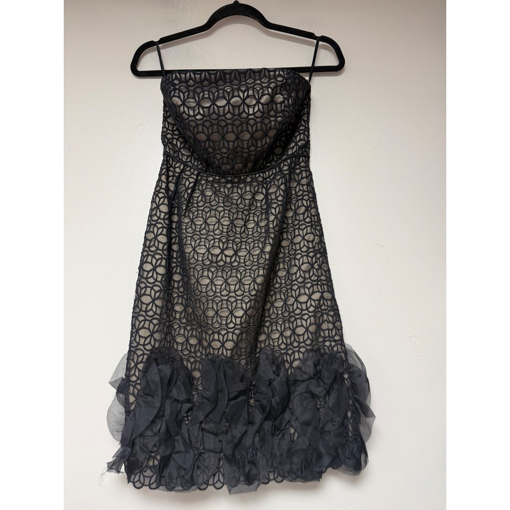 Milly of New York Black Lace Strapless Cocktail Dress Champagne Lining Size 2